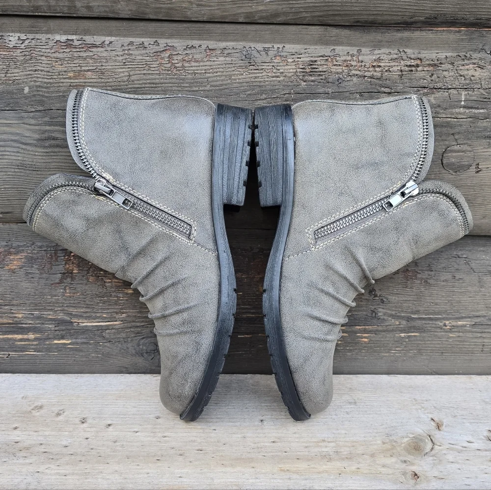 Natural Soul Brisha Y2K Boho Minimalist Ruched Block Heel Comfort Ankle Boots 8M